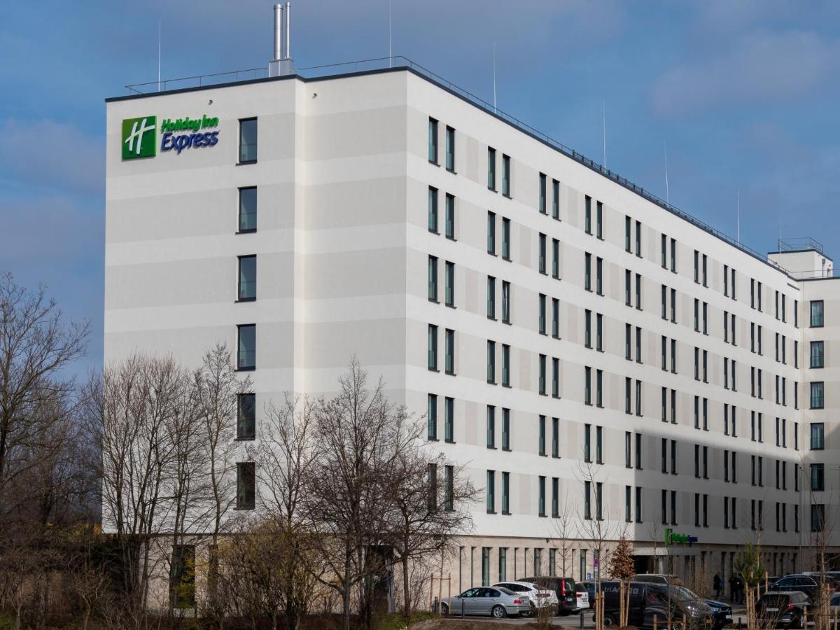 Holiday Inn Express - Munich North By Ihg Eksteriør bilde