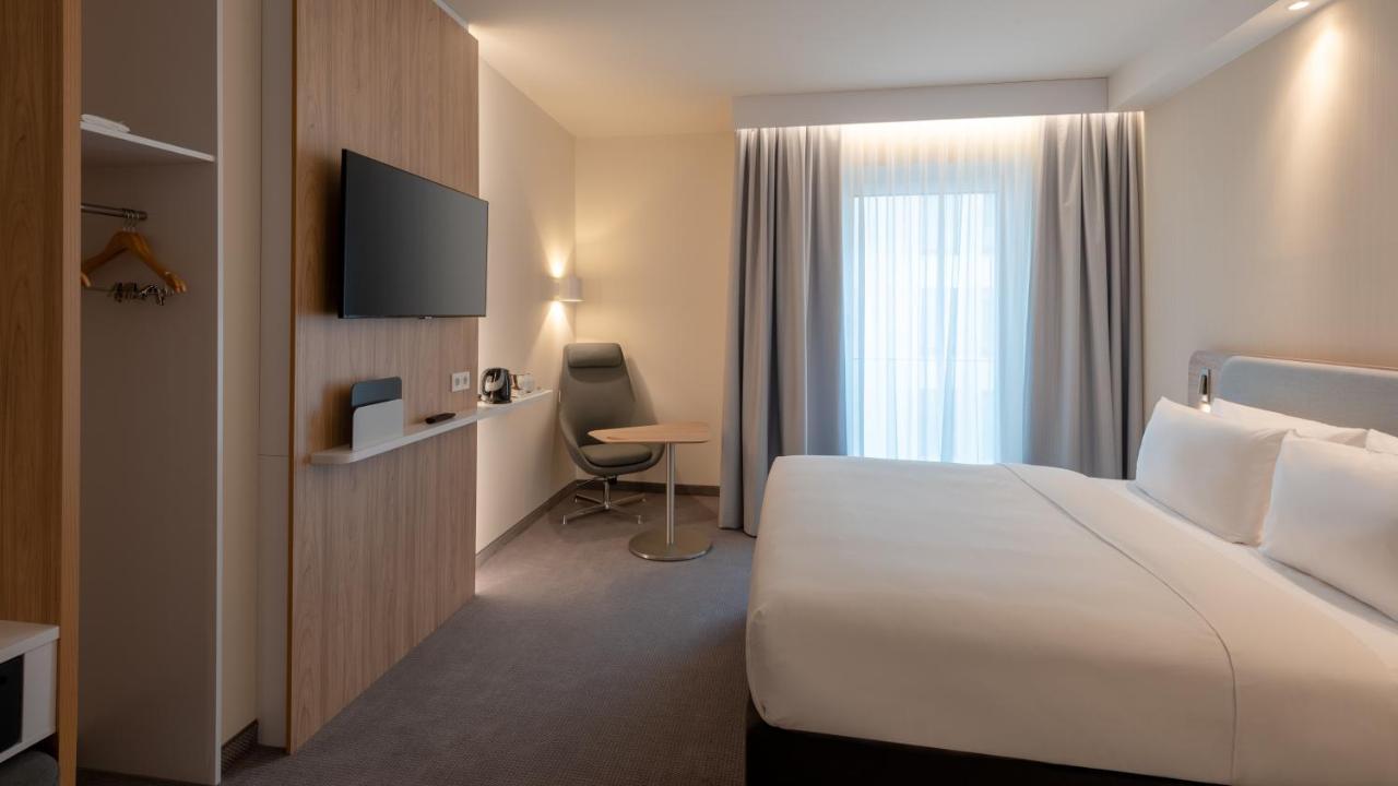 Holiday Inn Express - Munich North By Ihg Eksteriør bilde