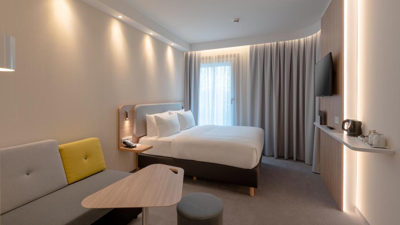 Holiday Inn Express - Munich North By Ihg Eksteriør bilde