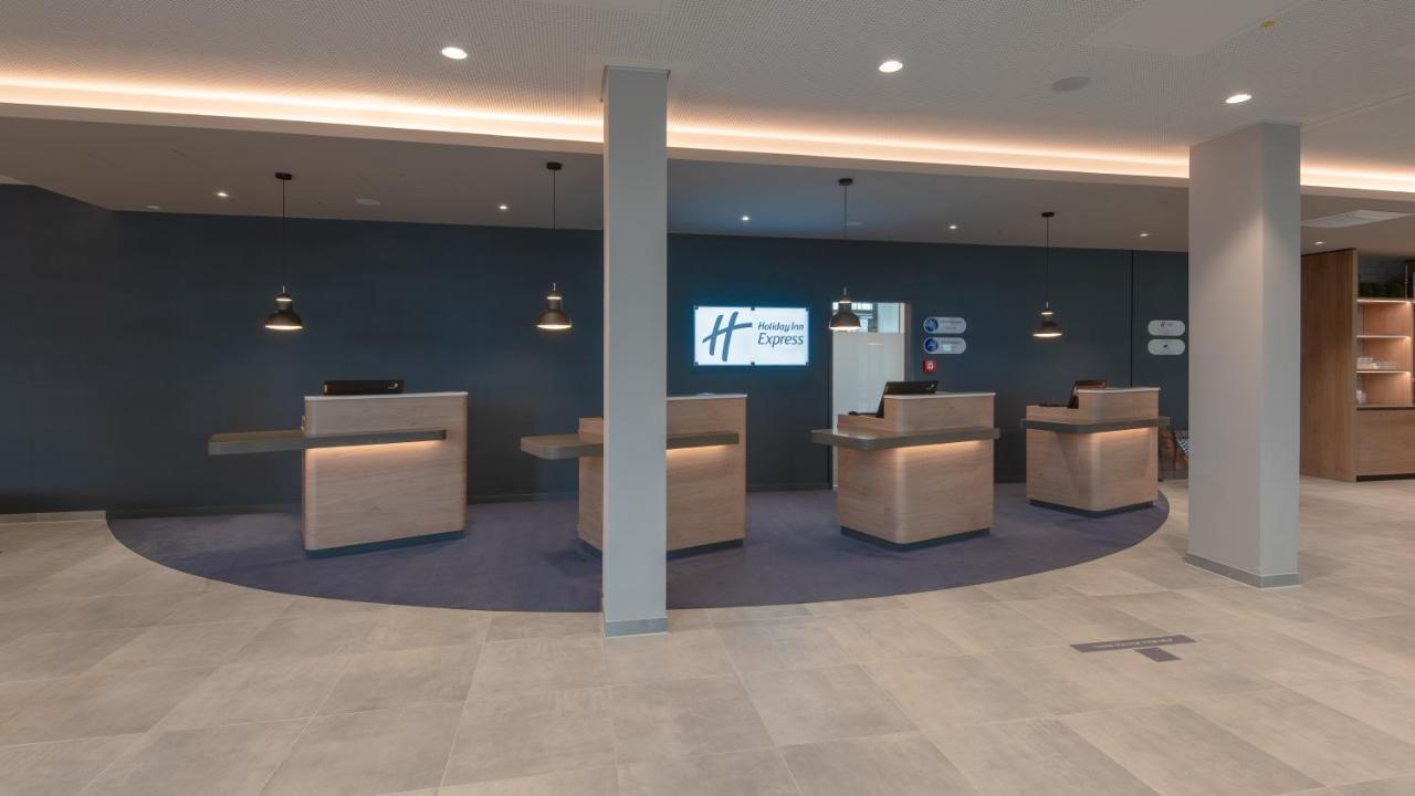Holiday Inn Express - Munich North By Ihg Eksteriør bilde
