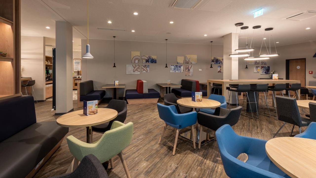 Holiday Inn Express - Munich North By Ihg Eksteriør bilde