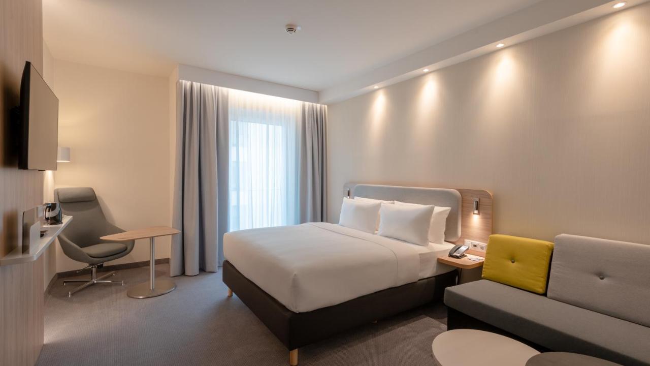 Holiday Inn Express - Munich North By Ihg Eksteriør bilde