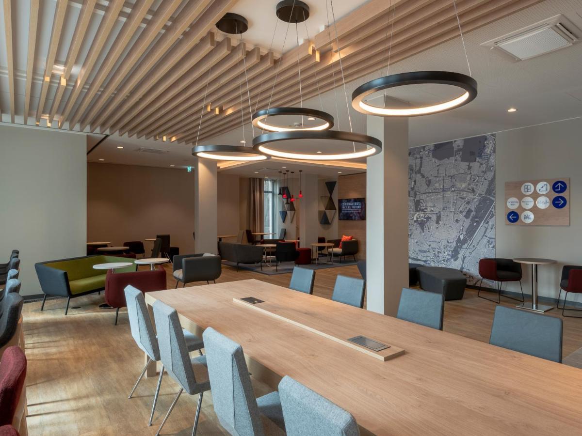Holiday Inn Express - Munich North By Ihg Eksteriør bilde