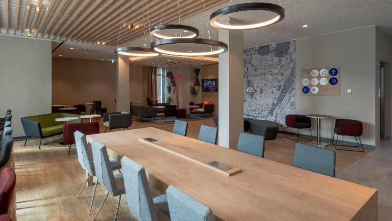 Holiday Inn Express - Munich North By Ihg Eksteriør bilde